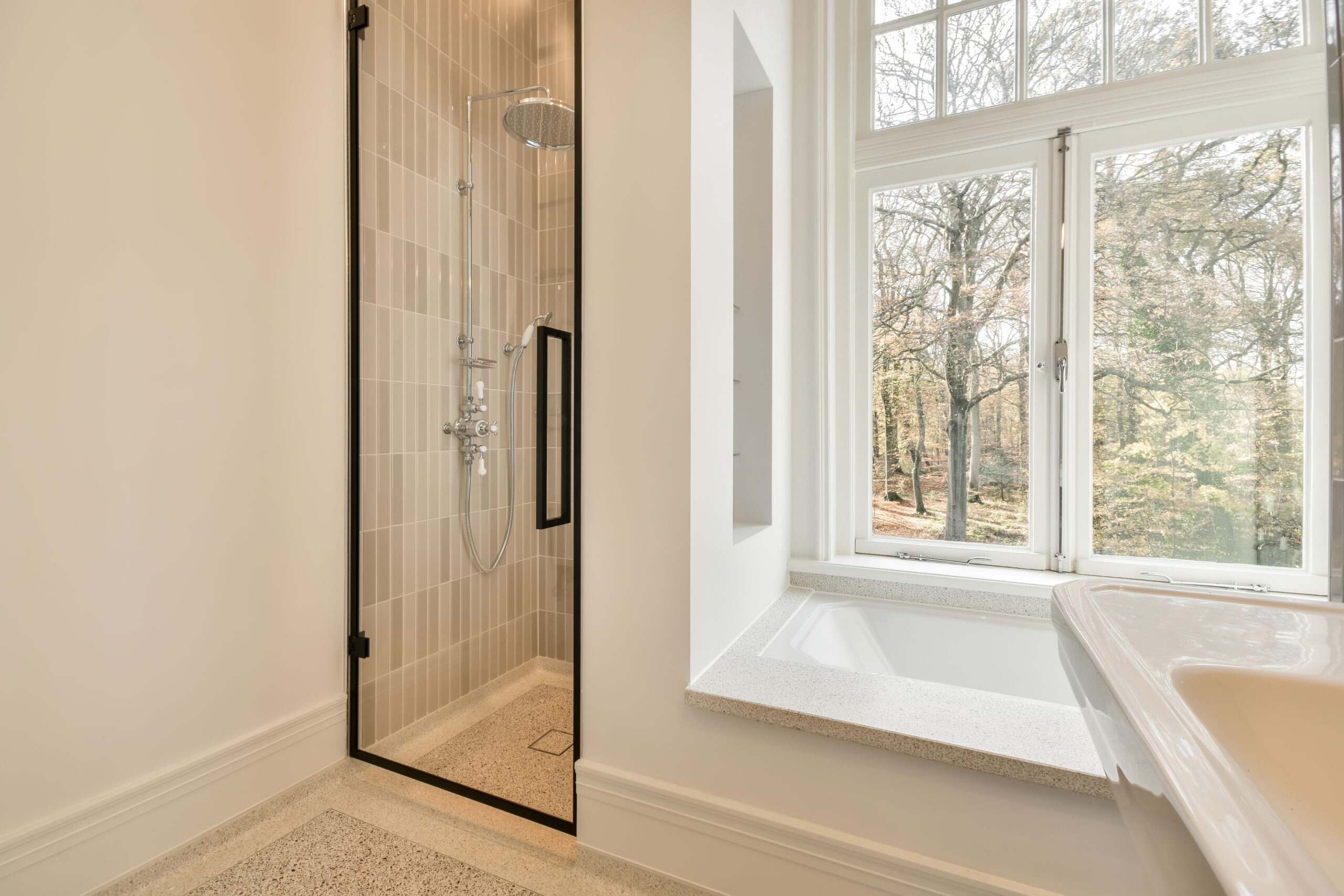 Signs Your Shower Glass Needs Replacing